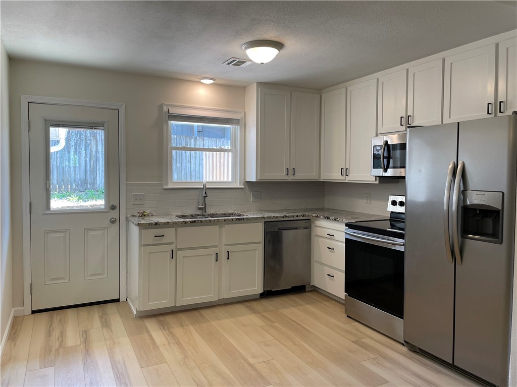 Dutchmans 5th Add Rurban - Residential Lease