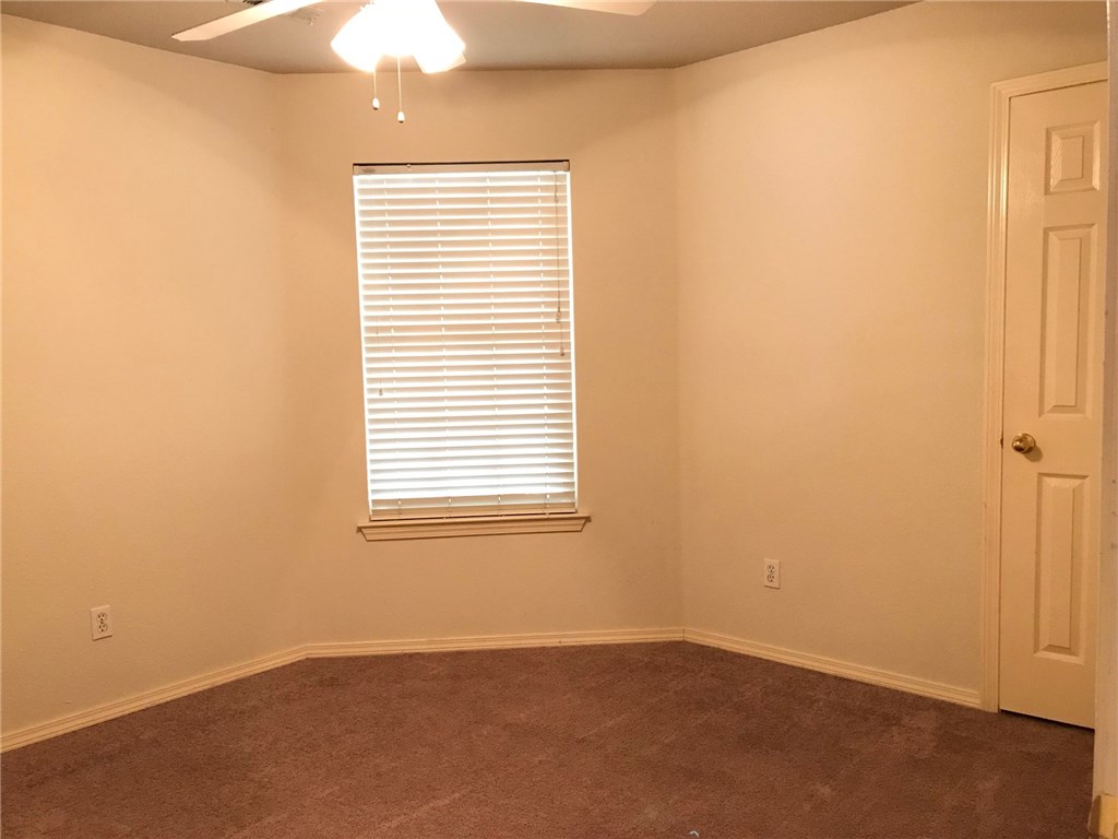 Eagles Nest Ests - Residential Lease