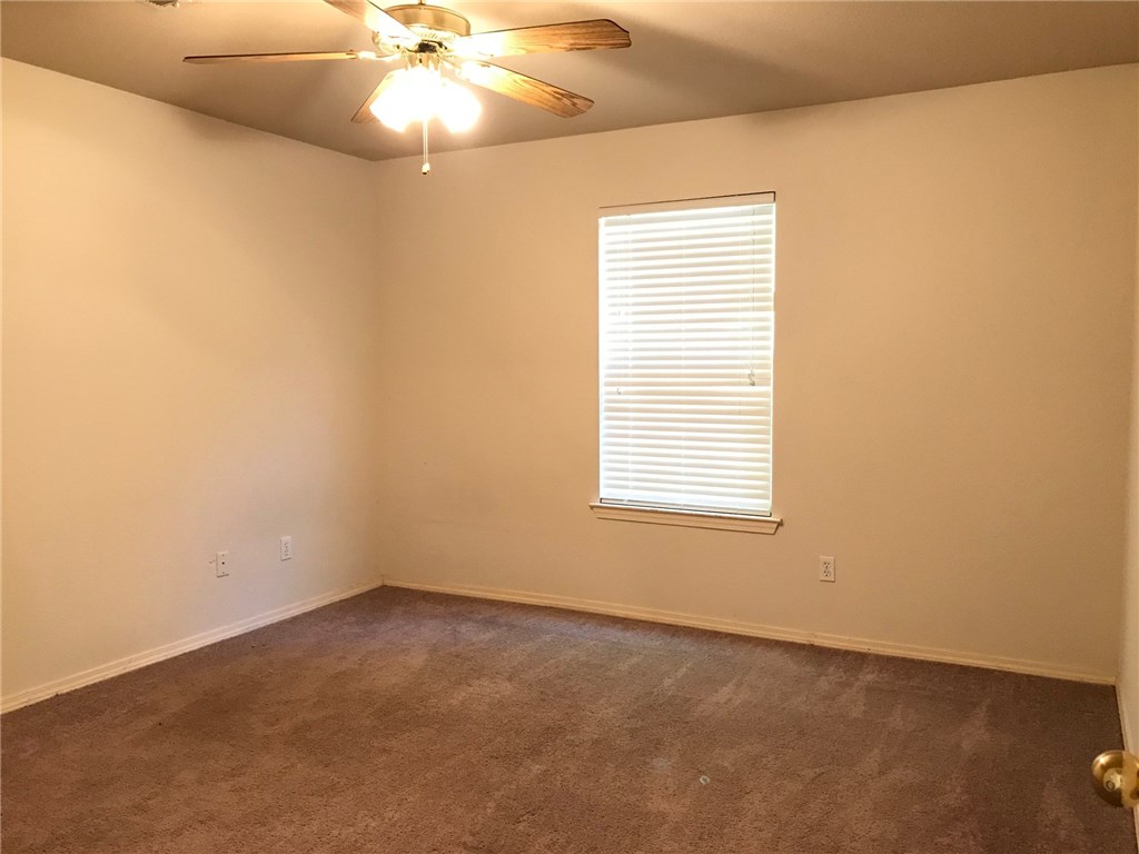 Eagles Nest Ests - Residential Lease