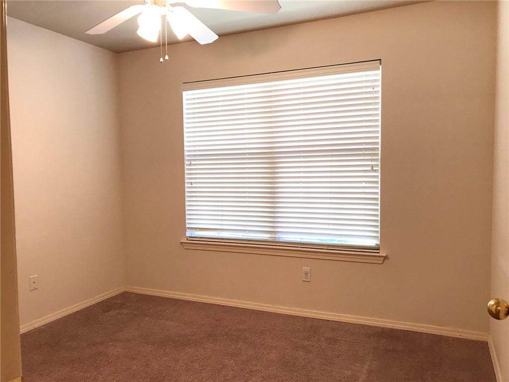 Eagles Nest Ests - Residential Lease