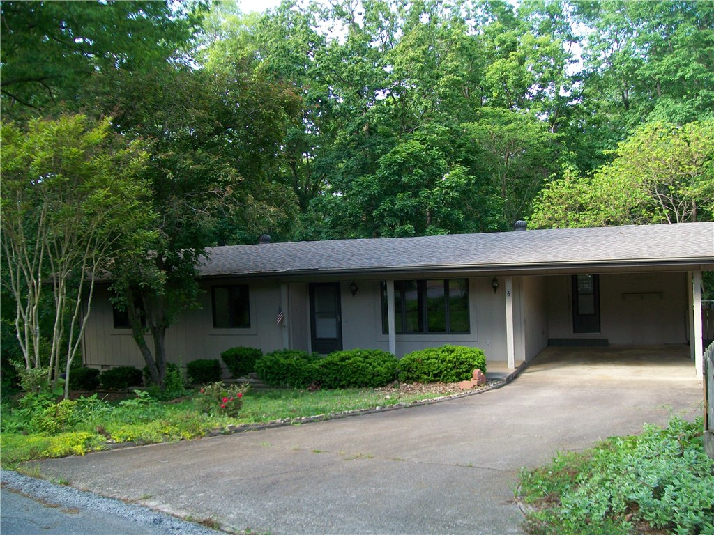 Great home at a great price!  Great for first time home buyers or as an investment opportunity. Large kitchen with a HUGE walk in pantry off of the laundry room.  Basement is heated and cooled with a GREAT workshop/storage area NOT included in square footage.  Home sits in quiet cul-de-sac.  Home is sold as is no repairs. Call agent for details.  Home WILL GO RD or FHA. BACK ON THE MARKET DUE TO BUYERS FINANCING