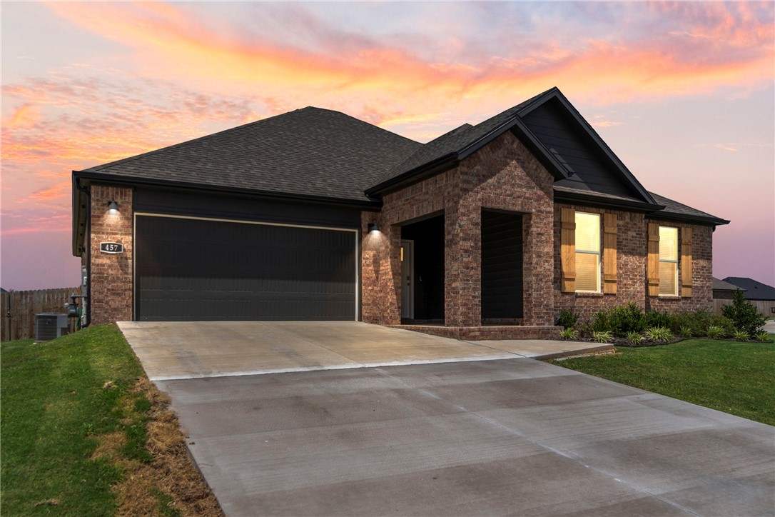 *Seller now offering up to $7500 towards buyers closing cost or towards a 2/1 rate buy down with preferred lender.* Step inside this stunning 4-bedroom, 2-bath home and instantly feel welcomed by the warmth of natural light streaming through expansive windows, offering beautiful views of your spacious corner lot. Nestled in the highly desirable Goose Creek community, this home strikes the perfect balance, tucked away from the hustle and bustle, yet just minutes from all the conveniences of town. Thoughtfully designed for easy living, it features durable luxury vinyl plank flooring and sleek quartz countertops throughout. Schedule your private showing today!
