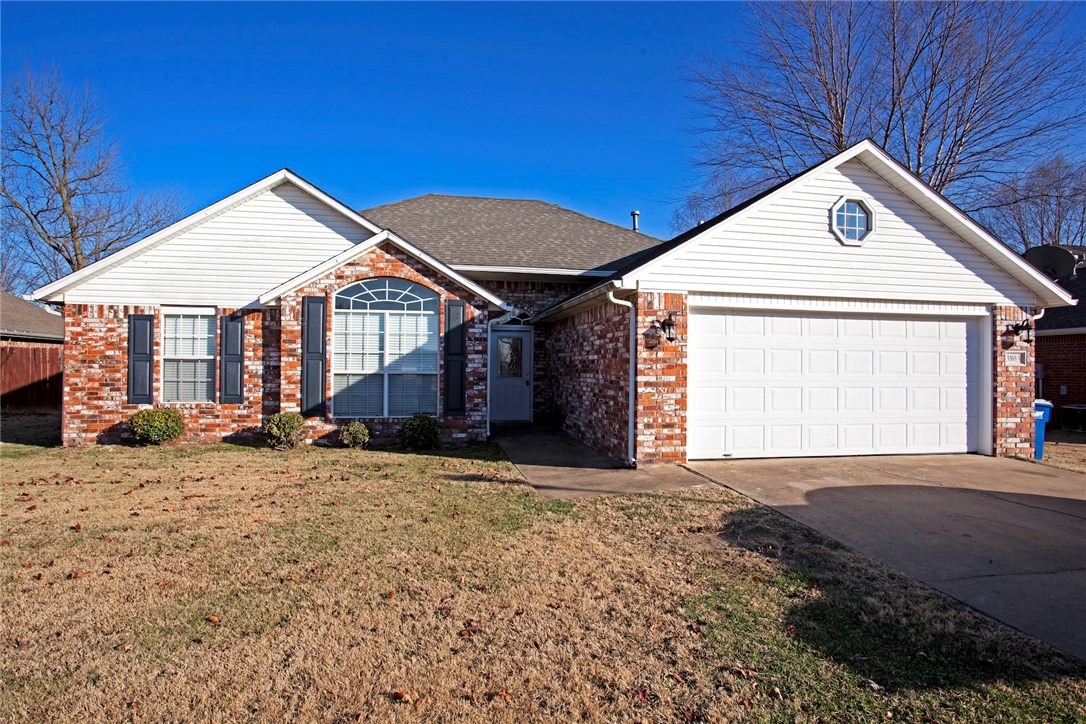 Great location just off Airport Blvd. New carpet and paint in this 3 bedroom 2 bath home. The home has split floor plan, gas fire place in living room, refrigerator included. Fenced back yard