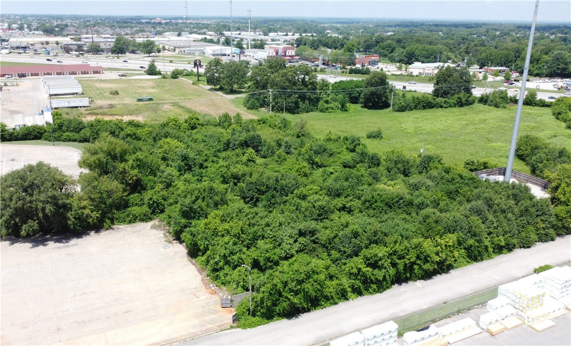 Springdale Outlots - Land