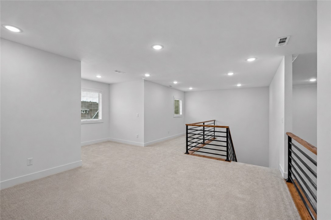 Cobble Creek Sub Rogers - Residential