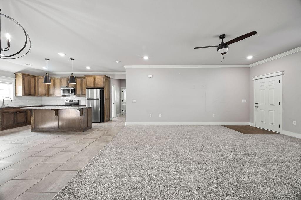 Hickory Meadows Sub Ph 1 - Residential Lease
