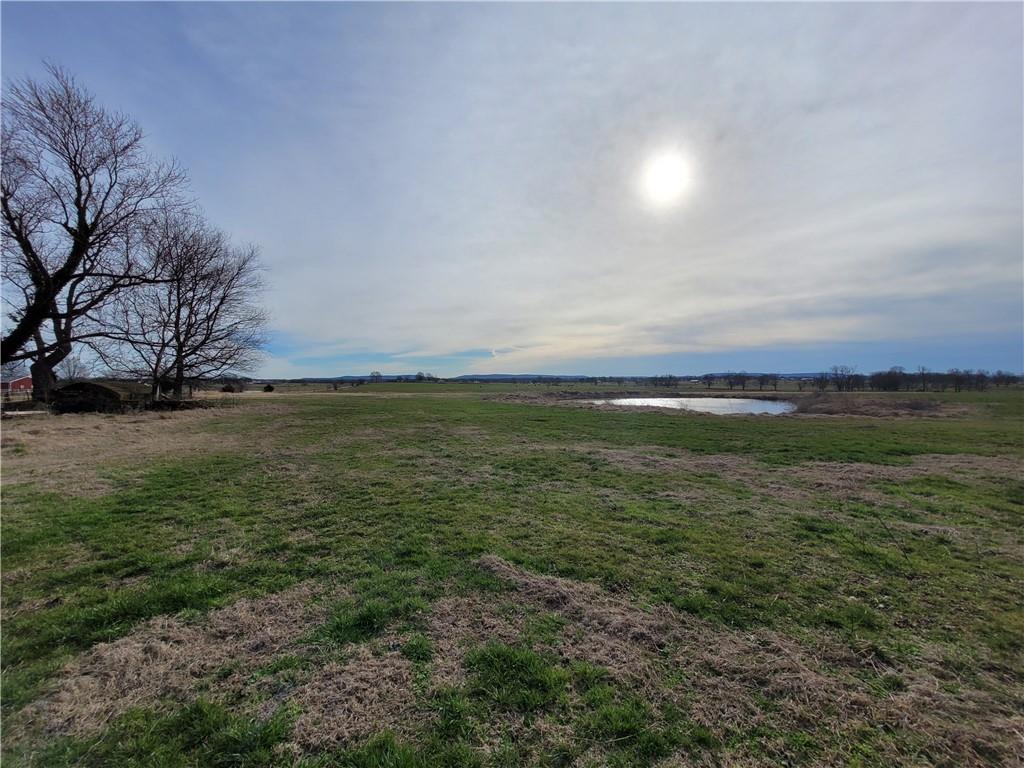 Stunning 40 AC +/- tract in Prairie Grove only 9 miles from the I-49 & MLK exit.