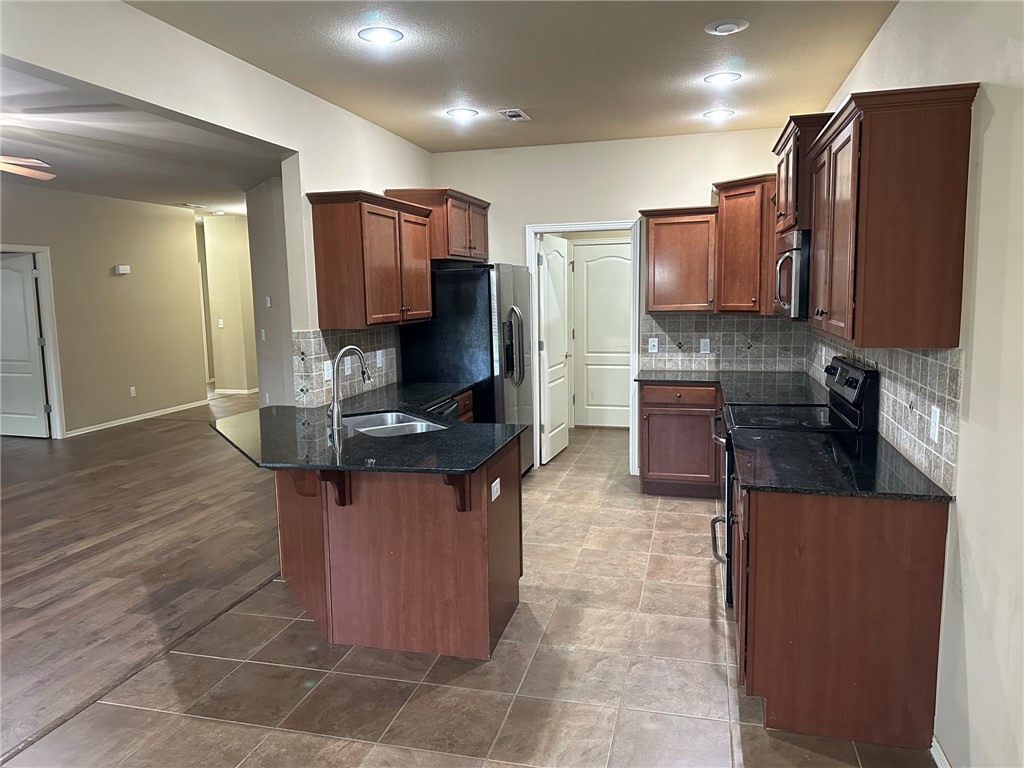 Blueberry Meadows - Residential Lease