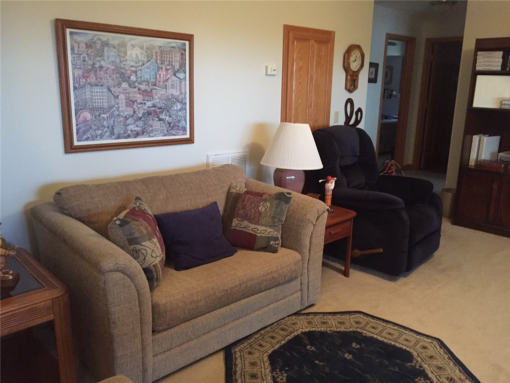Unit 8 Holiday Island - Residential
