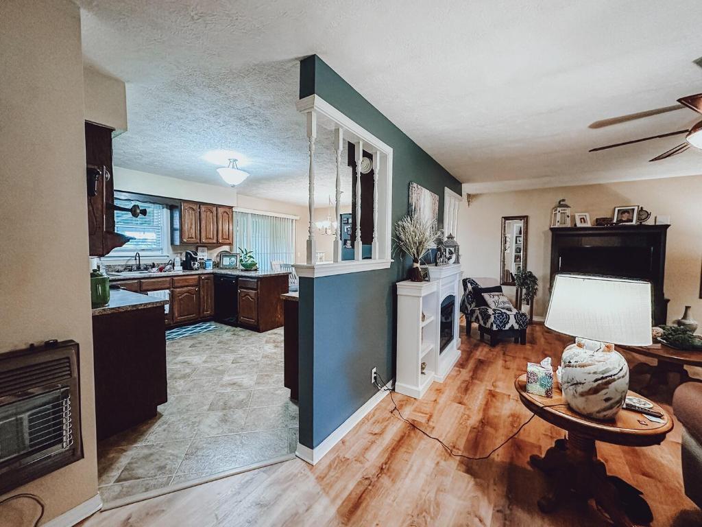 Bergman City Acreage - Residential