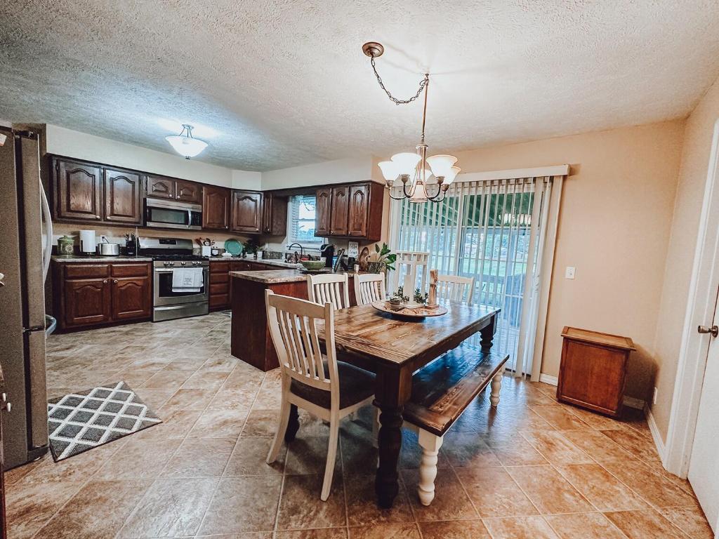 Bergman City Acreage - Residential