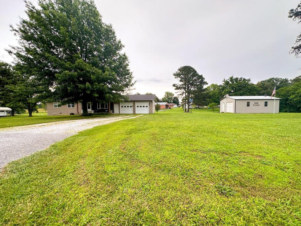 Bergman City Acreage - Residential