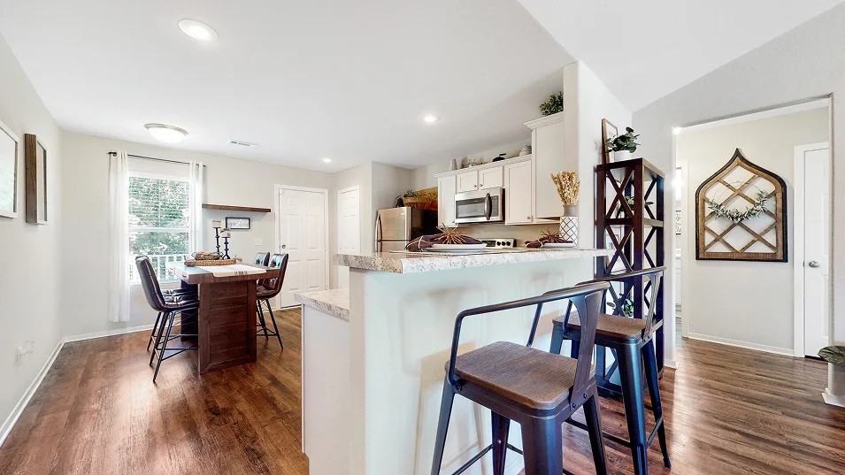 WALNUT HILL SUB PH VI-PEA RIDGE - Residential
