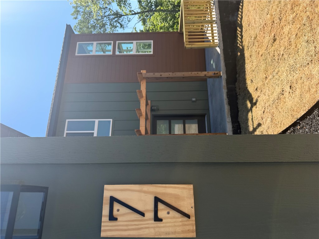 Jura - Residential Lease