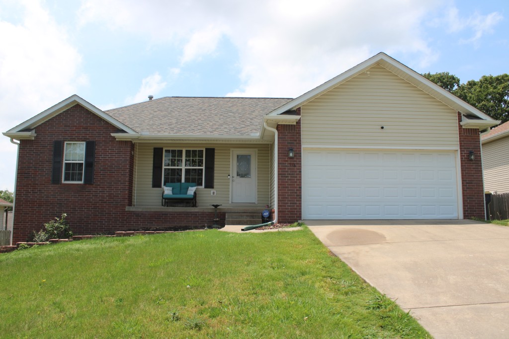 Spacious Home in Harrison North! Features 4 bedrooms, 3 baths, full basement, workshop area, privacy fenced back yard, new rear deck October of 2024 and new roof summer of 2025. Main floor includes living area, kitchen-dine combo, 3 bedrooms 2 baths with split bedroom plan, basement includes large family room, 4th bedroom, 3rd bath, large office or 5th bedroom, mechanical/storage room has extra 3x13 ft space that could be a storm shelter, and work shop area with 6 ft double doors for easy access to outside. Maintenance free brick and vinyl exterior, rear deck plus patio area, privacy fenced back yard for children or pets, convenient location in great subdivision at north edge of Harrison. Total square footage includes mechanical and workshop areas which are heated and cooled but not finished living area. Come see this spacious home today!!