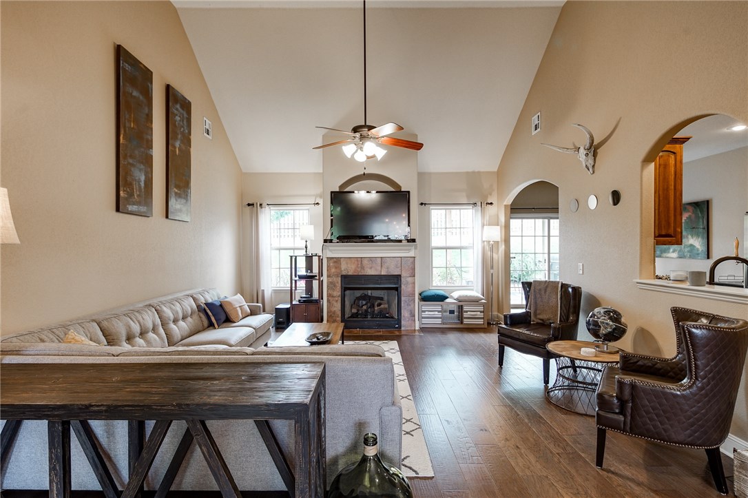 SIENNA AT COOPER'S FARM PH 1B-CENTERTON - Residential
