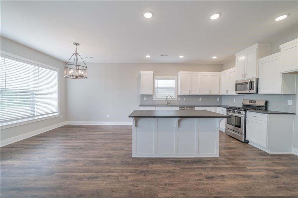 Goose Creek Village Ph I - Residential Lease