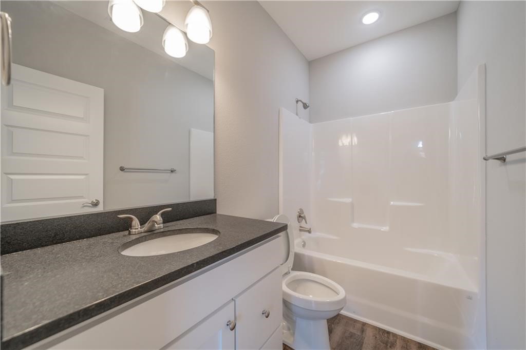 Goose Creek Village Ph I - Residential Lease