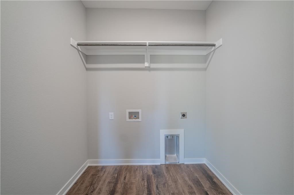Goose Creek Village Ph I - Residential Lease