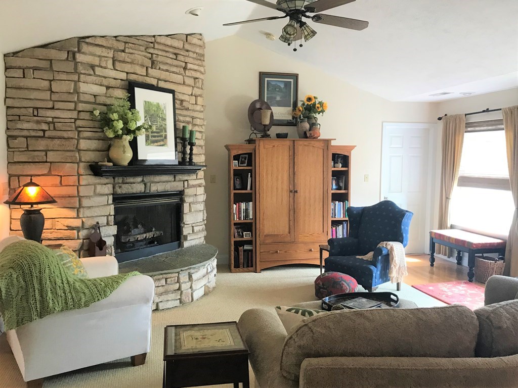 Unit 8 Holiday Island - Residential