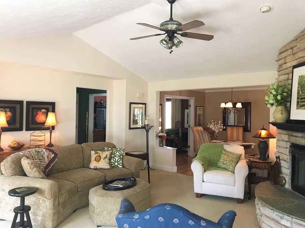 Unit 8 Holiday Island - Residential