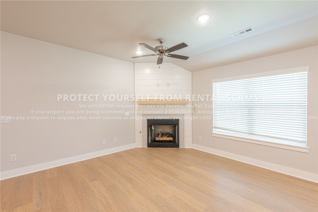 Towne West Sub Ph I - Residential Lease