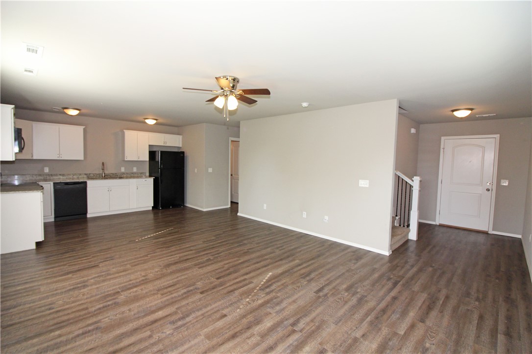 Kerelaw Castle Bentonville - Residential Lease