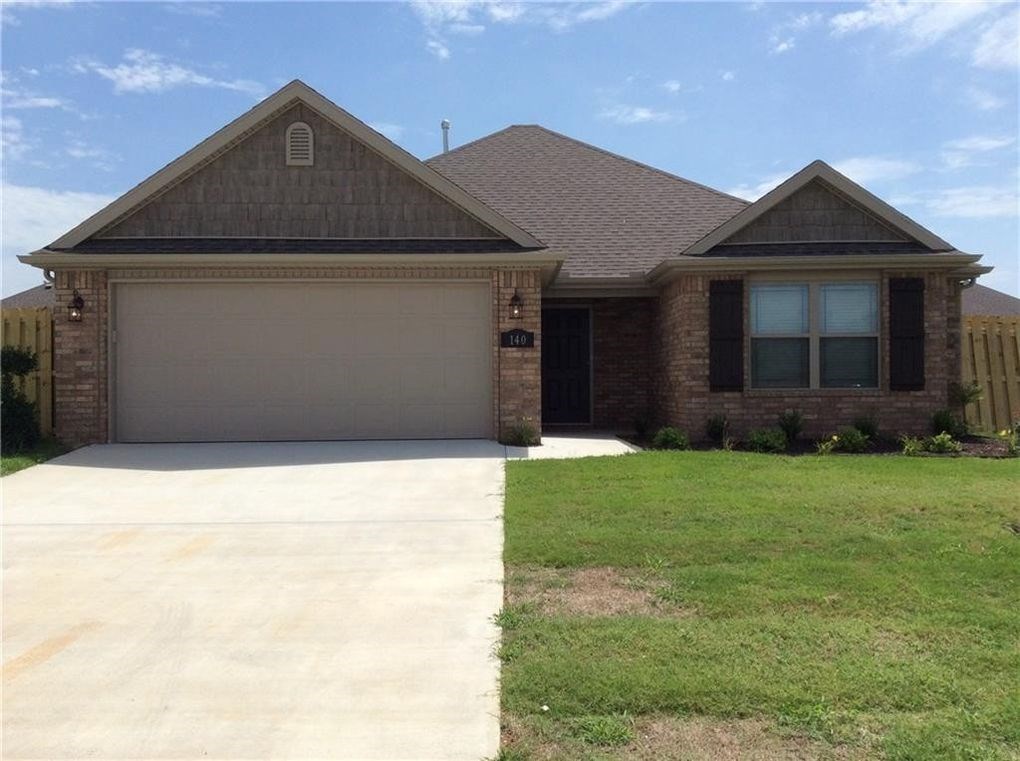 Brand new 3 Bdr, 2 full bths-all brick home under construction-Blinds, gutters, ceramic tile, carpet, crown molding, gas fireplace, granite in Kitchen & baths, stainless steel appliances,whirlpool tub-Walk in closet-front privacy fence & front landscaping.
