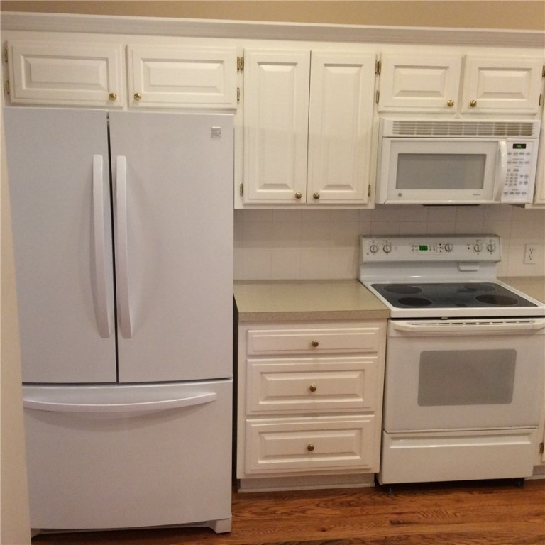 Sturbridge Sub Bentonville - Residential Lease