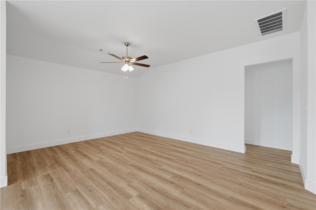 Deere Creek - Residential Lease