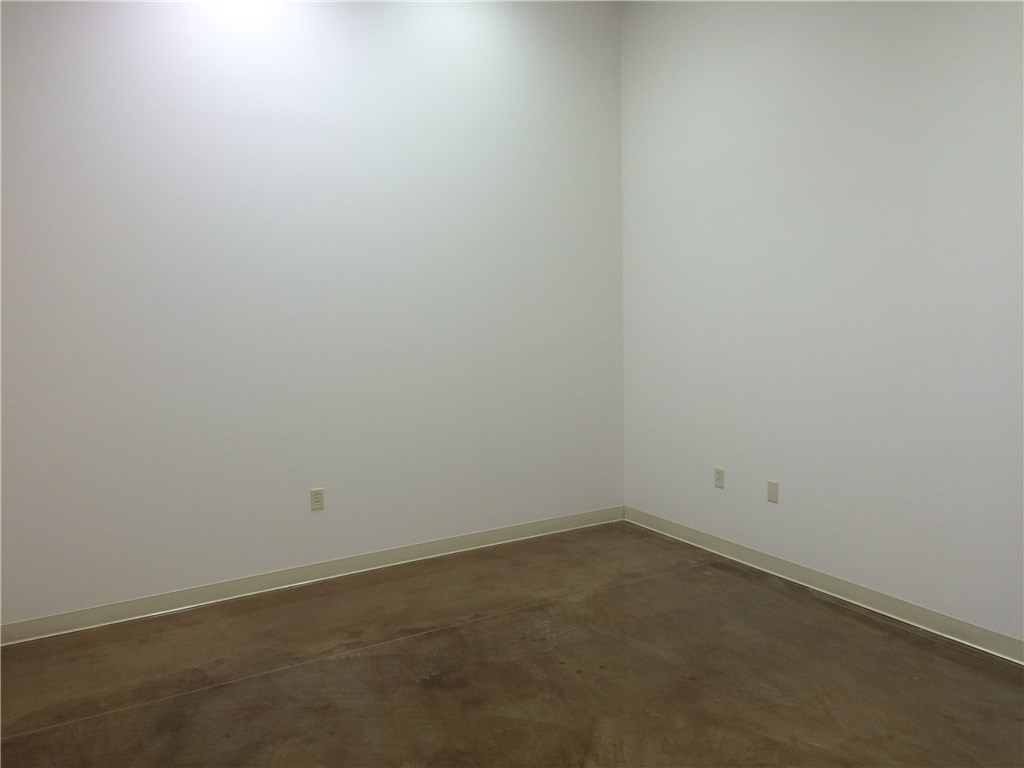 Moody Acres Bentonville - Commercial Lease