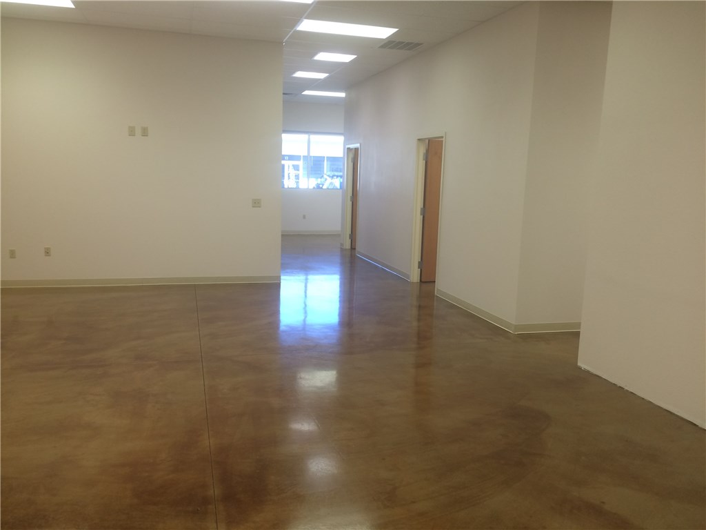 Moody Acres Bentonville - Commercial Lease