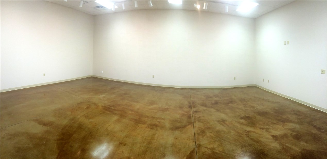 Moody Acres Bentonville - Commercial Lease
