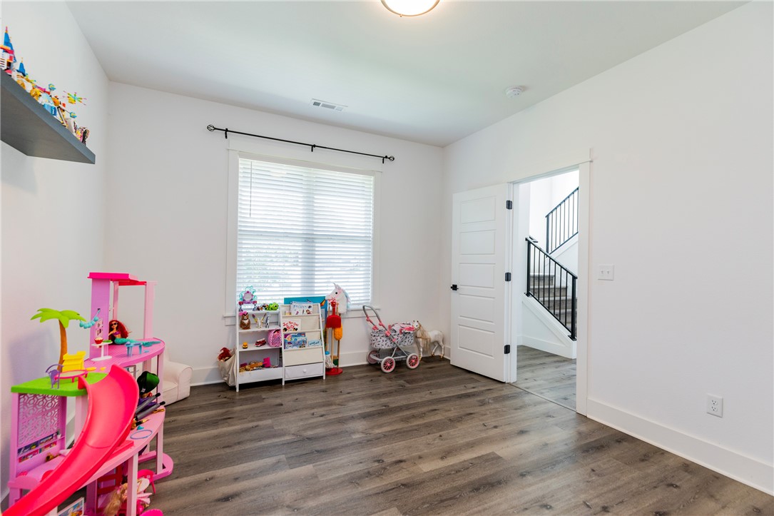 Brentwood Cave Spgs - Residential