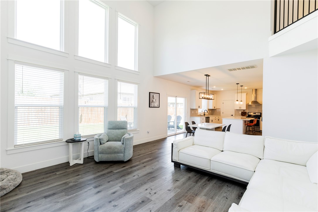 Brentwood Cave Spgs - Residential