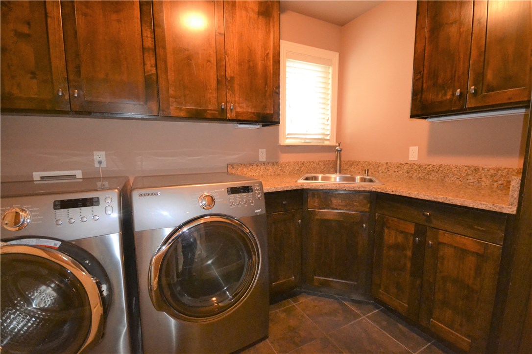 Bridgedale Sub - Residential Lease