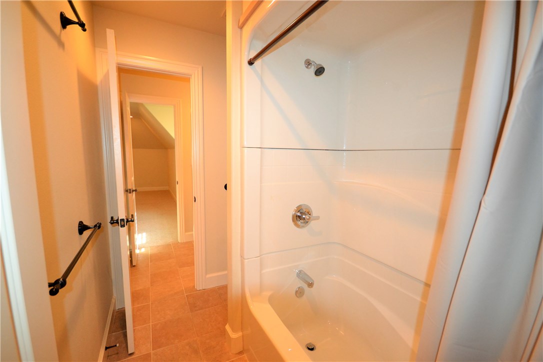 Bridgedale Sub - Residential Lease