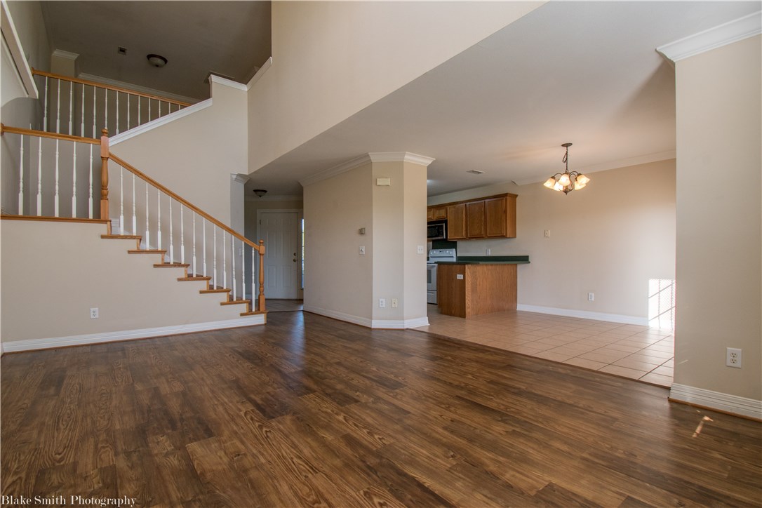 Rose Court-Valley View-Hpr - Residential Lease