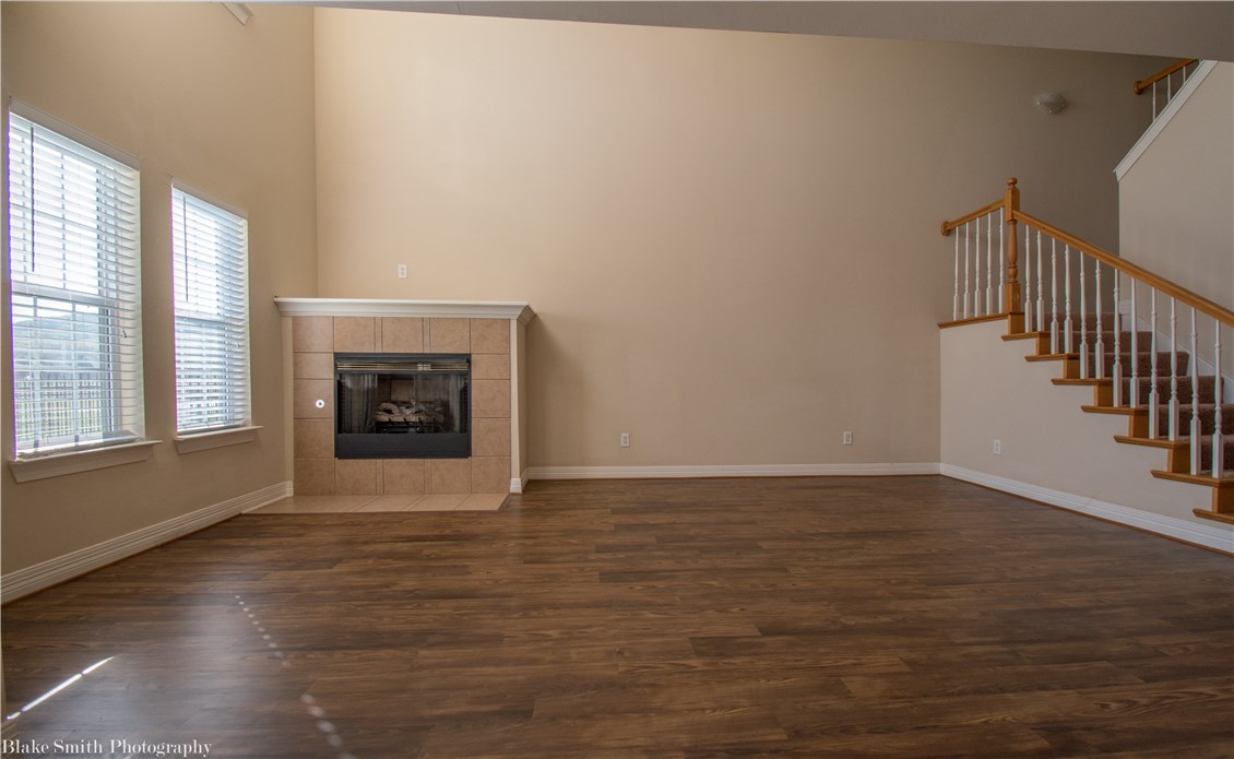 Rose Court-Valley View-Hpr - Residential Lease