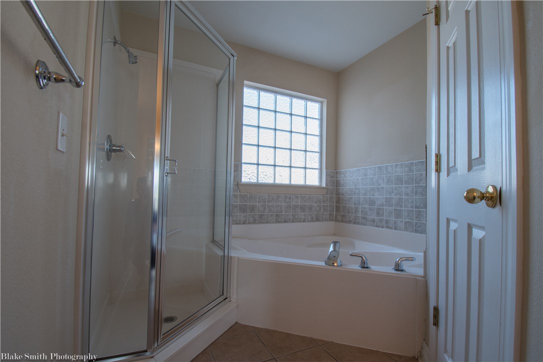 Rose Court-Valley View-Hpr - Residential Lease