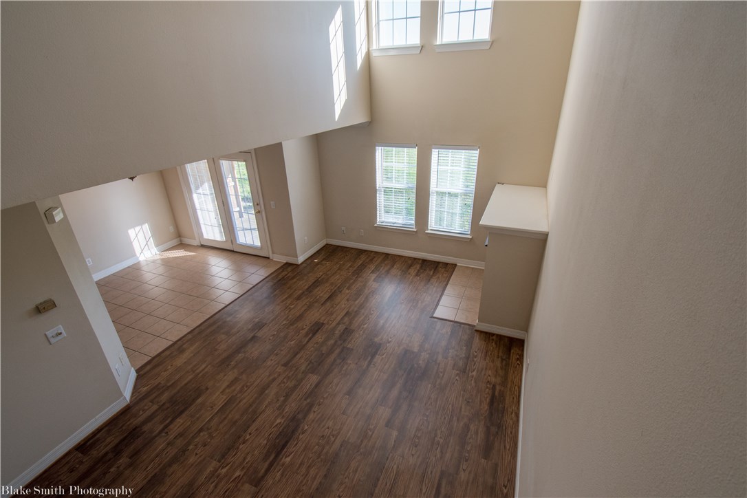 Rose Court-Valley View-Hpr - Residential Lease