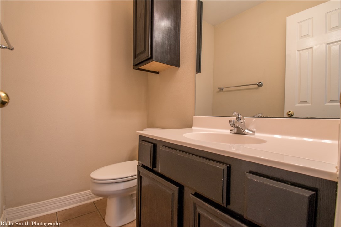 Rose Court-Valley View-Hpr - Residential Lease