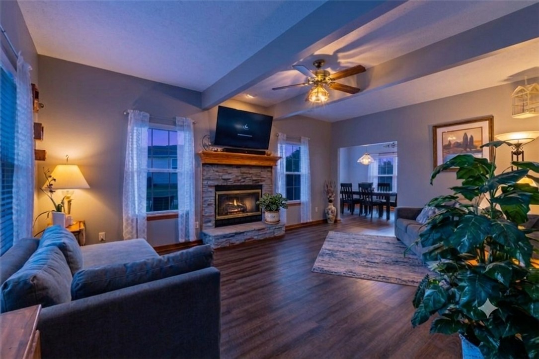 Unit 106 Holiday Island - Residential