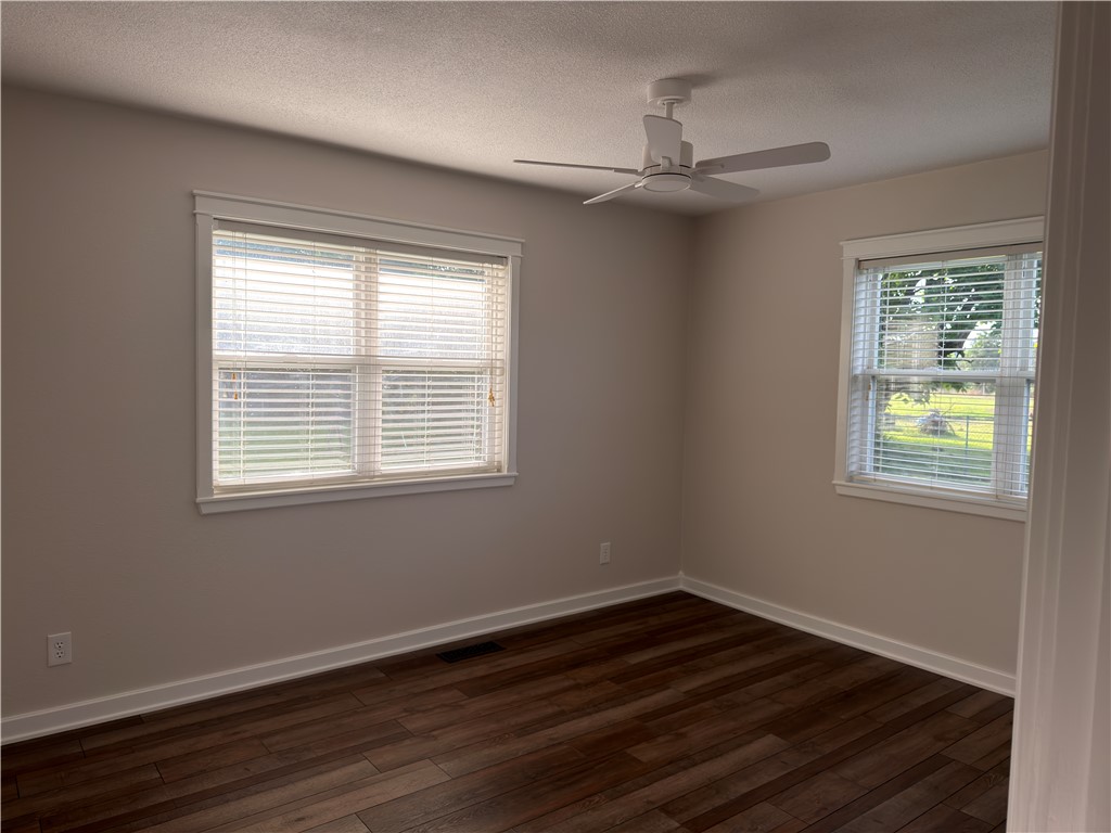 Knoxville 5822 - Residential