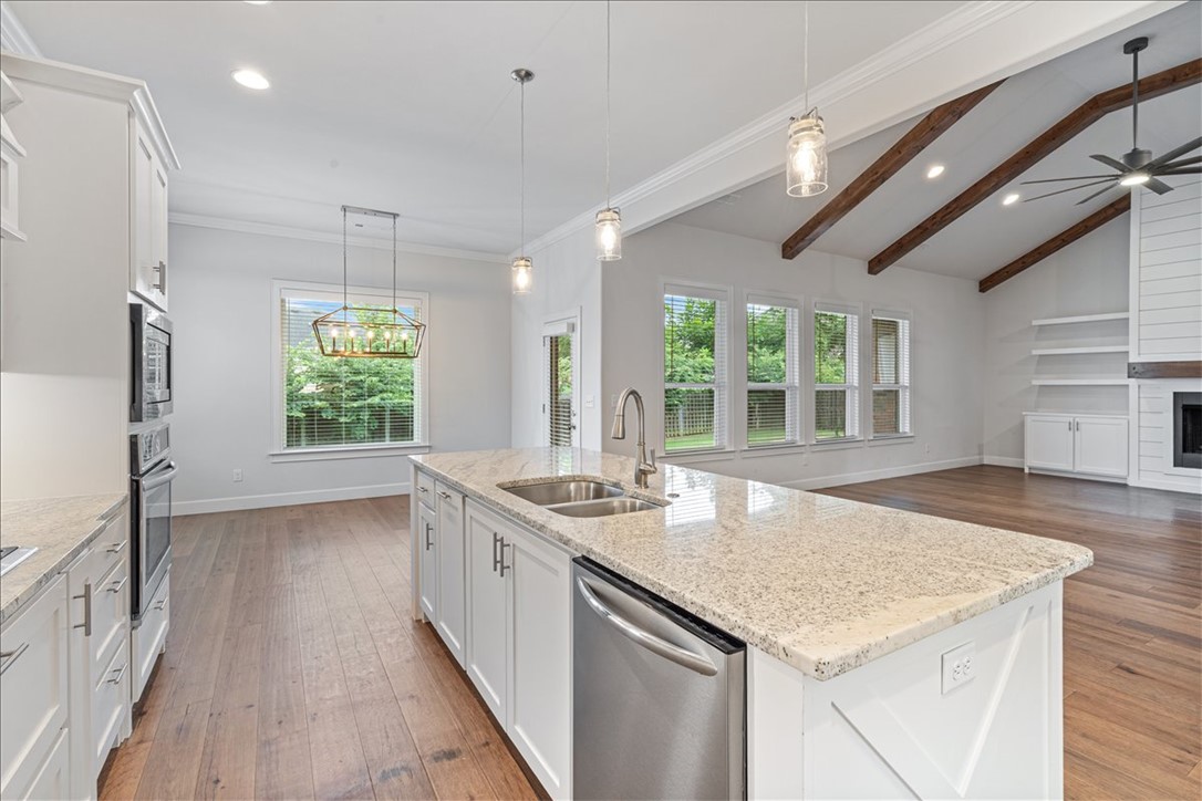 Westridge Village Sub Centerton - Residential