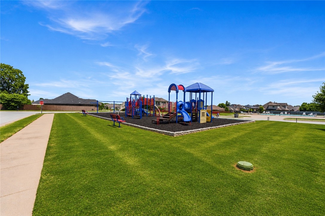 Brentwood Cave Spgs - Residential