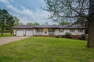 This beautiful 3 bed/2 bath home boast's an oversized 2 car garage and a huge .80 acre lot. A NEW ROOF!! Located in a great neighborhood in the Valley Springs school district. Large bedrooms and the master bedroom includes a massive walk-in closet. This brick and vinyl home has many updates. Lots of storage space and a nice big laundry room helps make this home very comfortable.