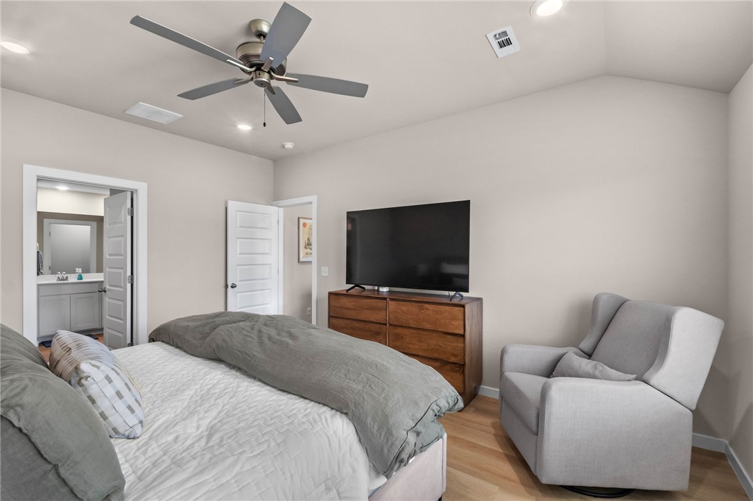 Cottonwood Place Sub Rogers - Residential