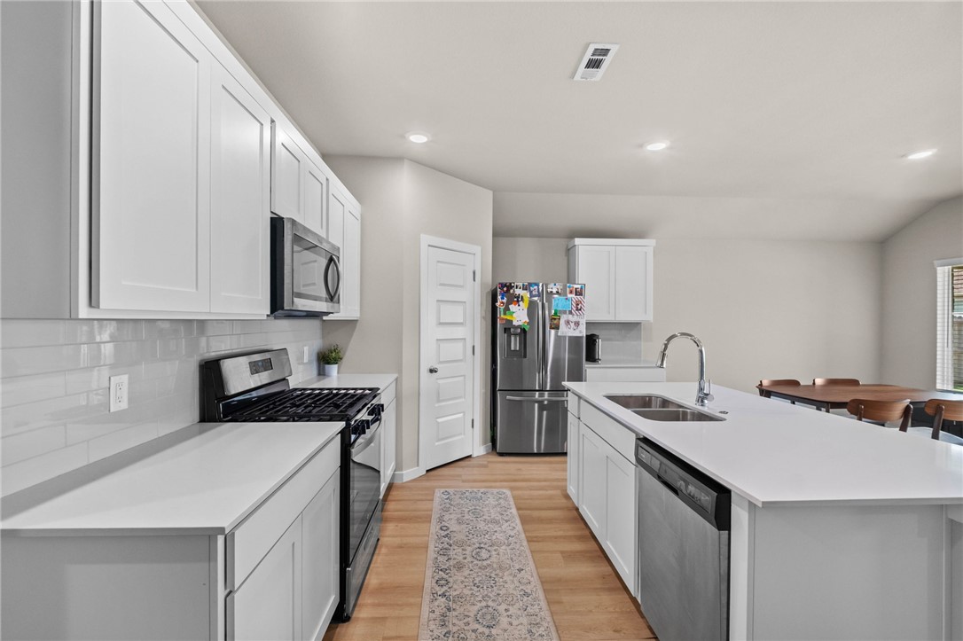 Cottonwood Place Sub Rogers - Residential