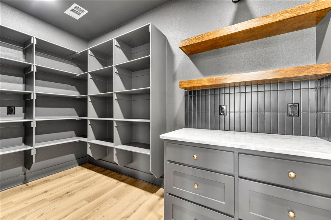 Maloree Woods Add Siloam Spgs - Residential